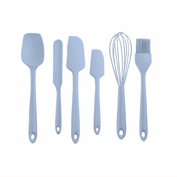 Kaluns Other - NIB 💖 -Kaluns Baking Set (silicon, BPA free)